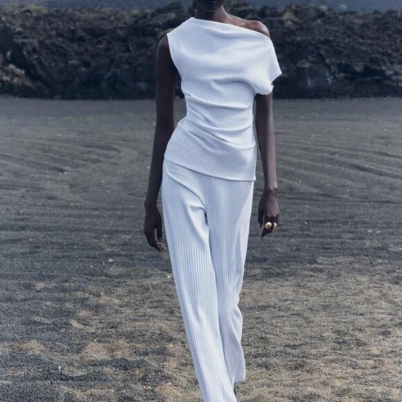 NWT WHITE RIBBED SWING MIDI SKIRT AND TOP SET